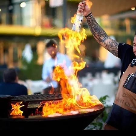 Bea On The -mamaia Nord Apartament