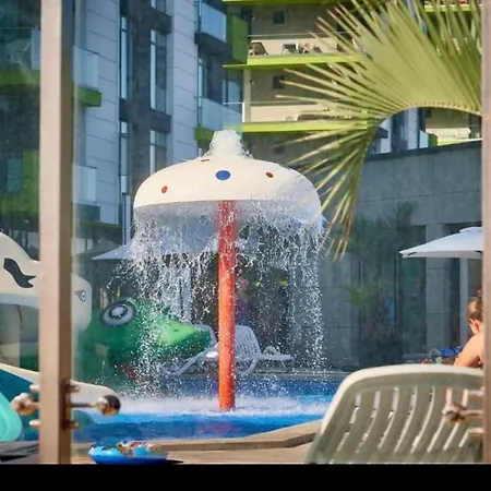 Bea On The -mamaia Nord