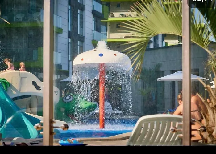 Bea On The -mamaia Nord